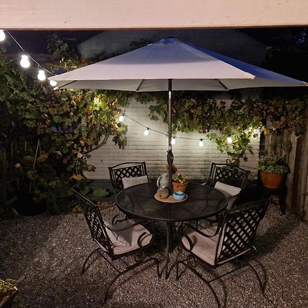 Bed & Bentwoud Bed & Breakfast Benthuizen Екстериор снимка